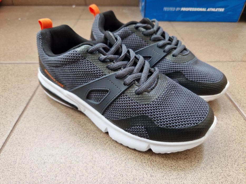 Pantofi sport copii noi, nr 36
