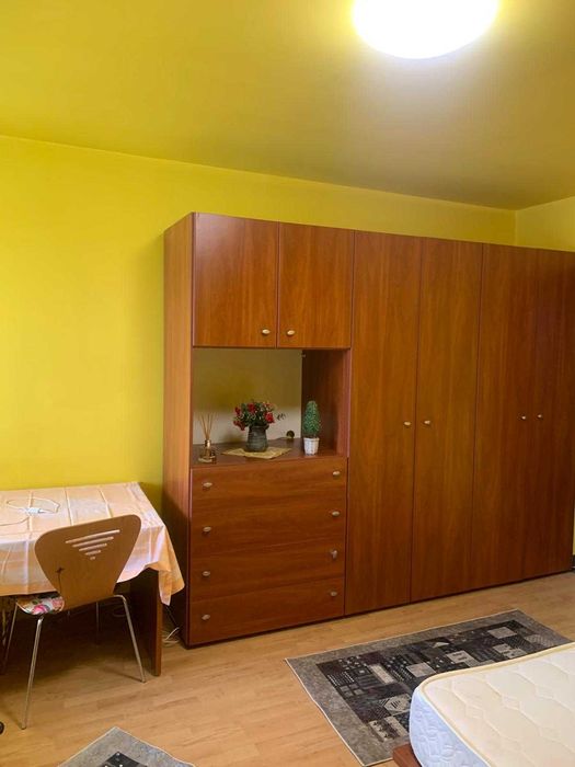 Ofer apartament 1camera - Circumvalatiunii 280 €