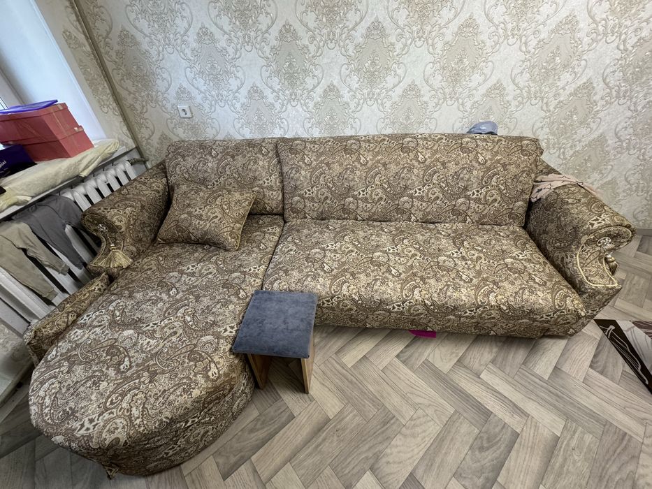 Продам диван раскладывается