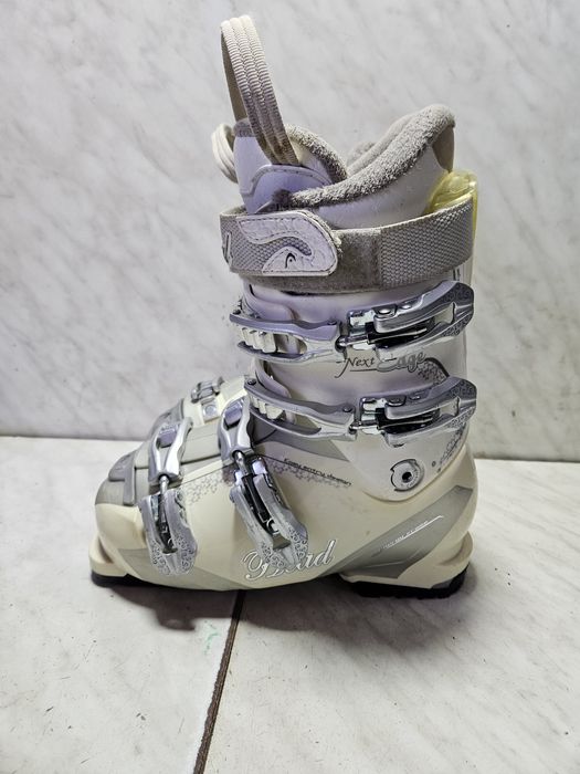 Clapari ski schi Head  mondo  23  corespunde mărimii 36