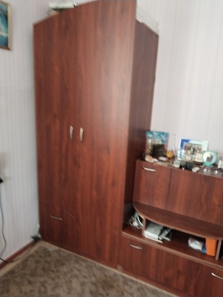 Продам стенку в хорошем состоянии