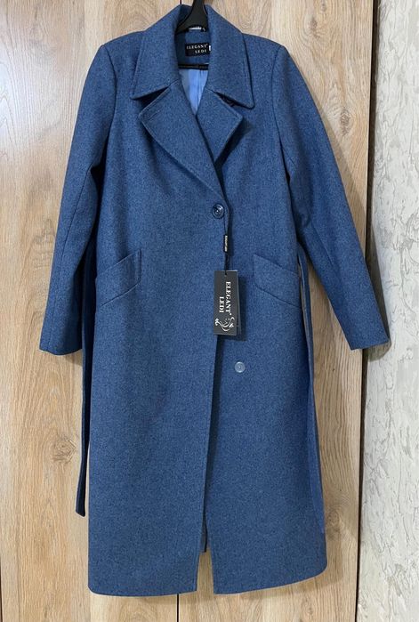 Пальто новый….