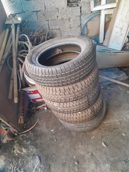 Автошина бу продам