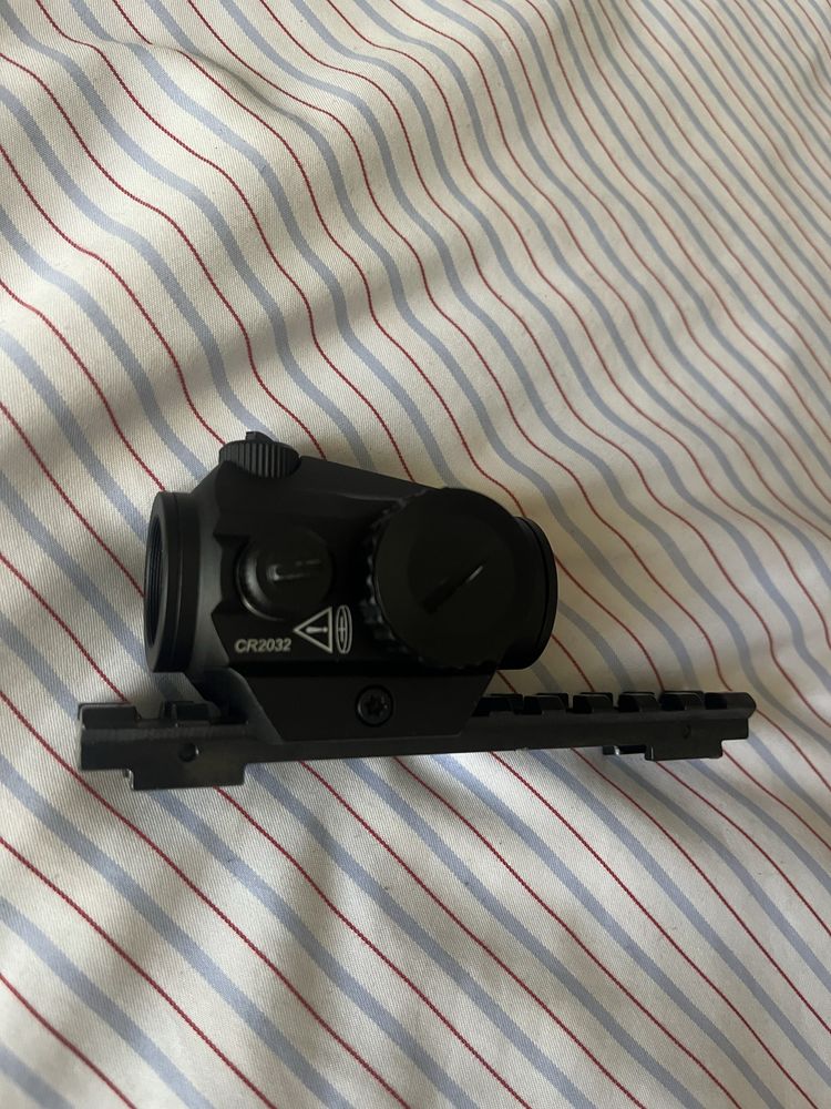 Бързомер Vortex crossfire red dot