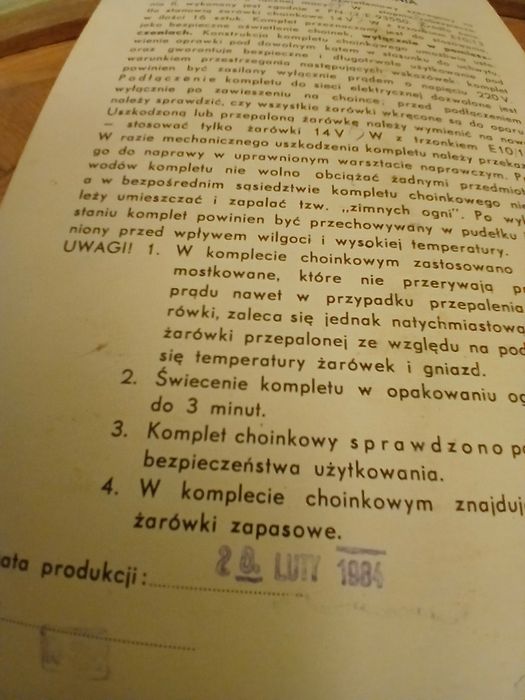 Instalatie vintage pom Craciun cu 16 lumanari