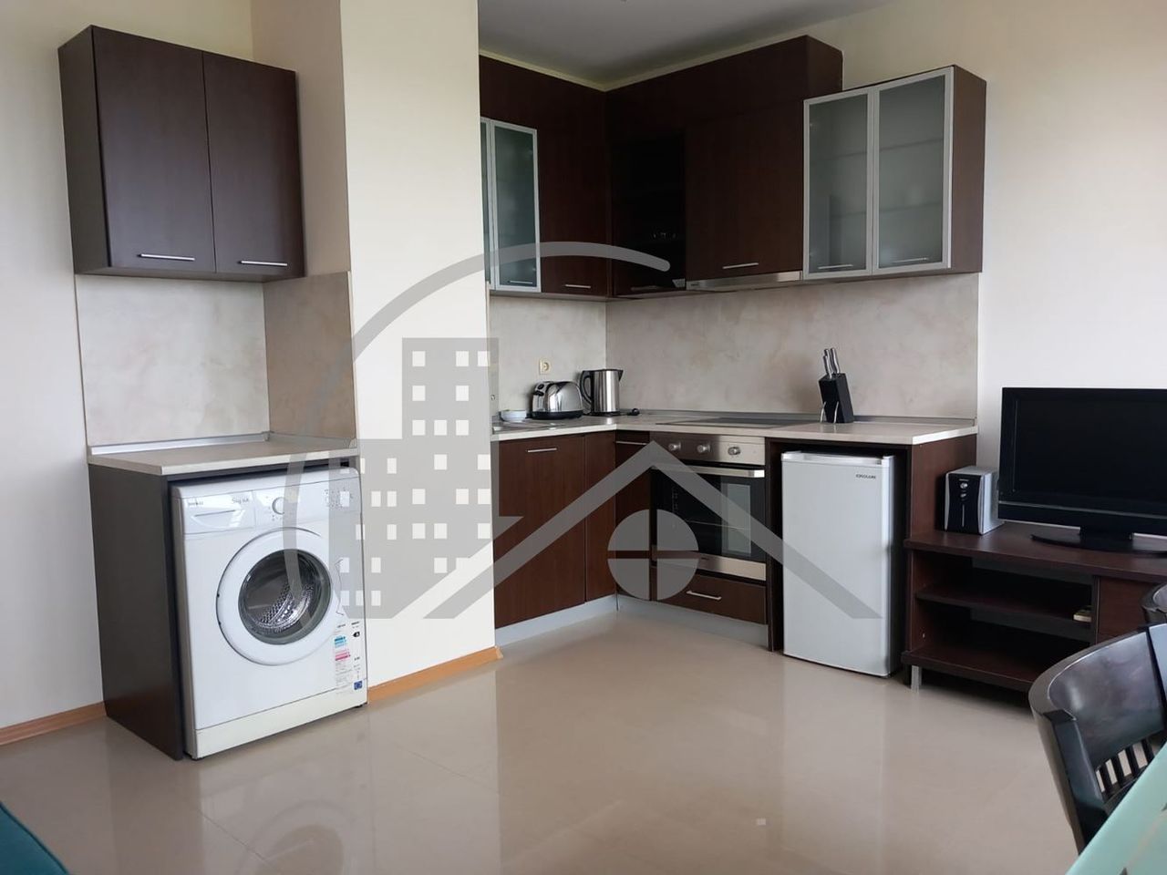 Продава се Двустаен апартамент в Балчик - 70 кв.м за 736 €/кв.м - Снимка #3
