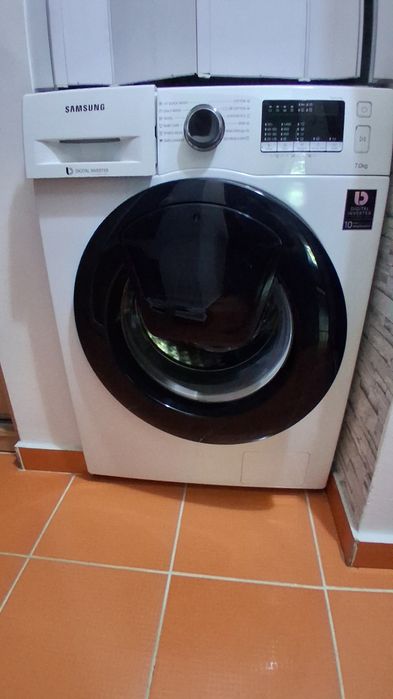 Mașină de Spălat Rufe ca Nouă Samsung