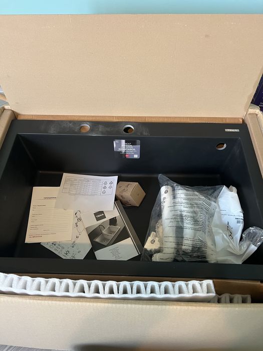 Кухненска мивка . teka