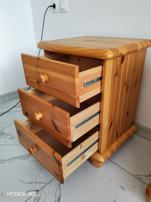 Noptiere Dormitor - Lemn Masiv - Mobilier Germania