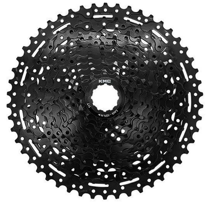 KMC REACT 11-vit. pinion 11-50 - 11vit.