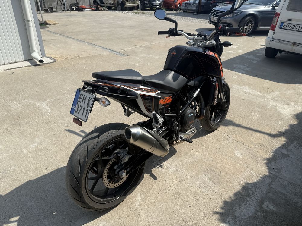 KTM duke 690 2017г