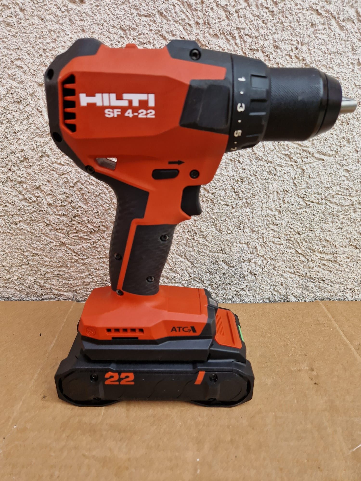 Hilti autofiletanta pe acumulatori nuron