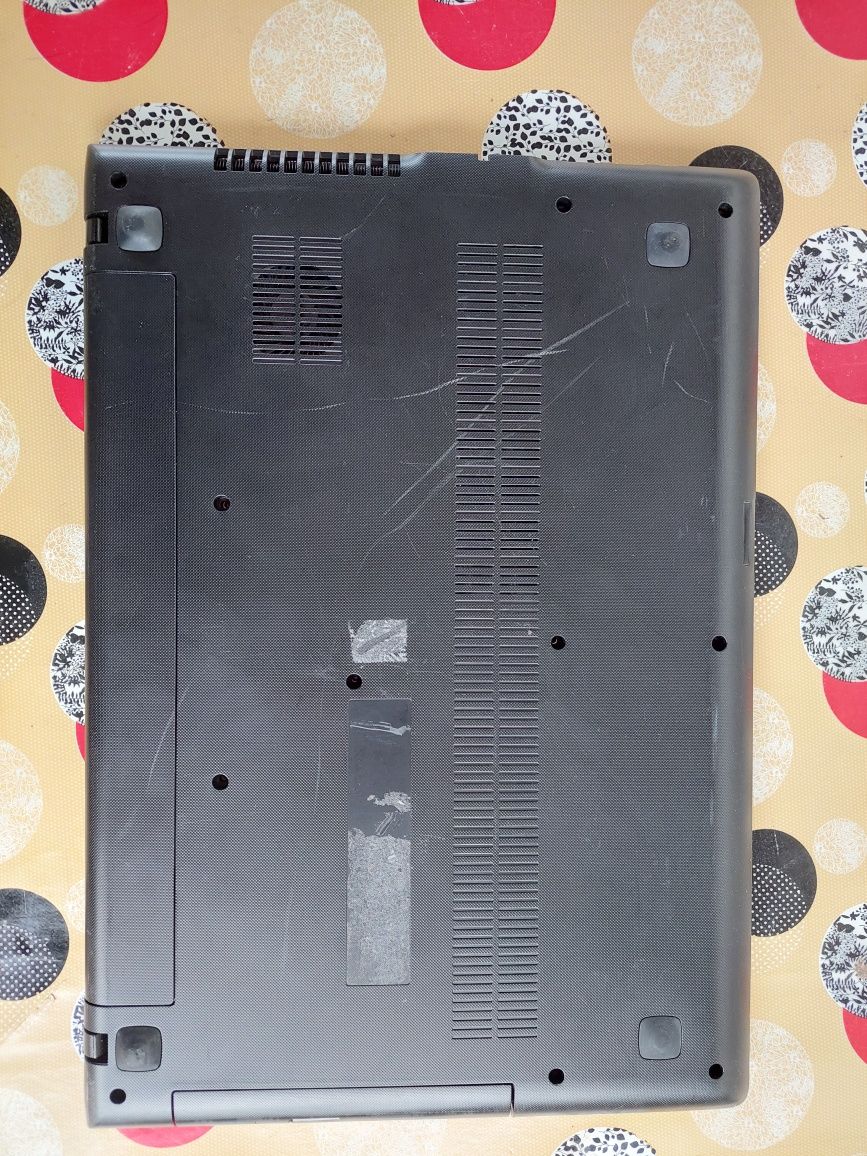 Laptop Lenovo B50-50 pentru piese
