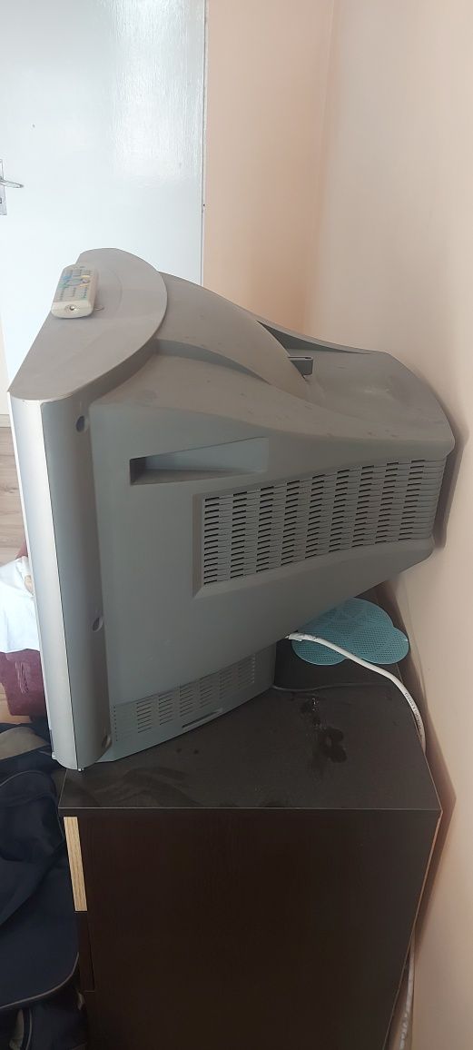 Телевизор LG Flytron