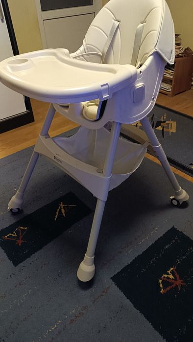 Scaun bebe cu masa