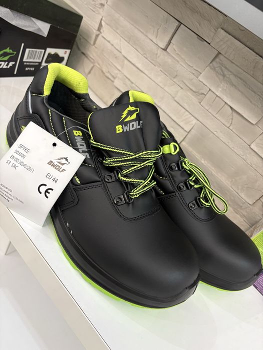 Работни Обувки WOLF 44 номер