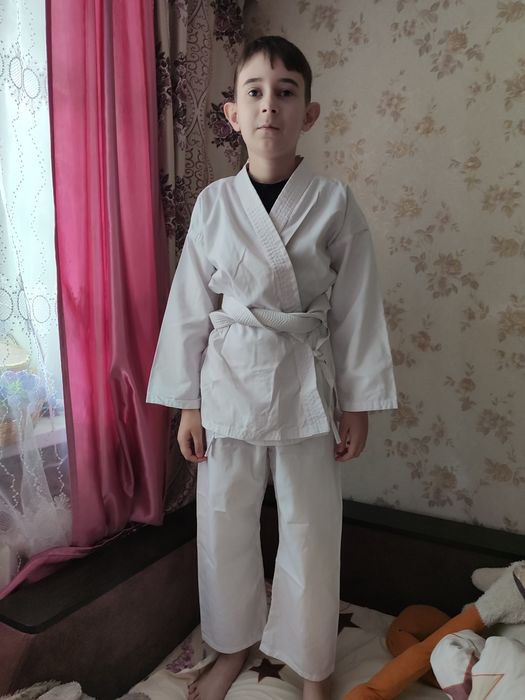 Продам новое кимоно.