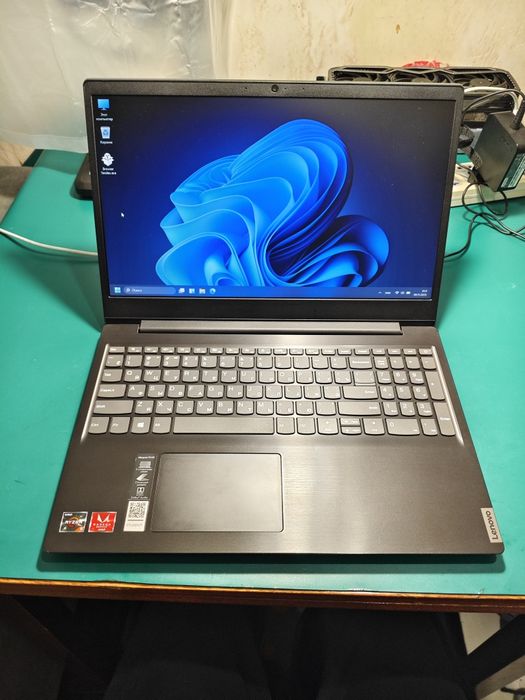 Ноутбук Lenovo s145 Ryzen 5