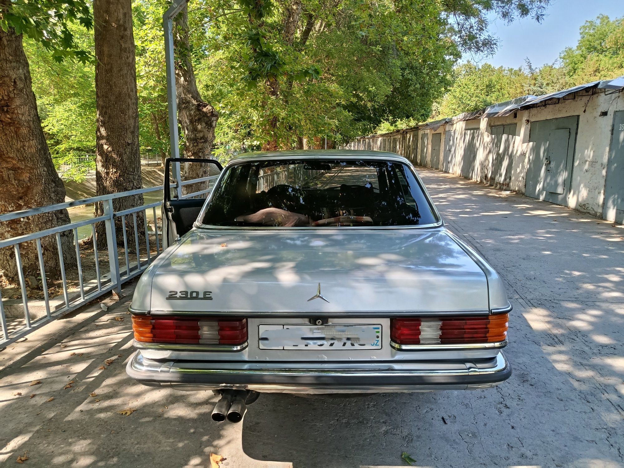 Mercedes benz w123