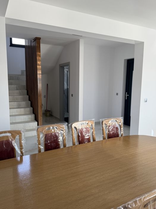 Inchiriez casa pentru Revelion 2026