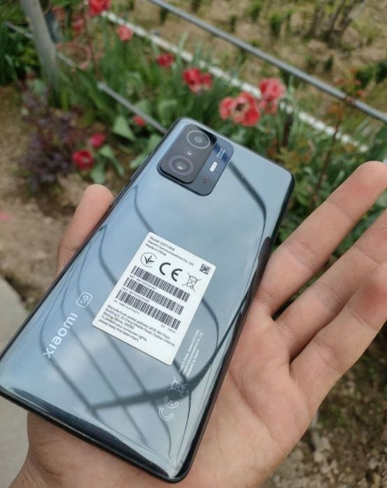 Xiomi 11 T 8/128 karopka dakment 
Xamma joyi radnoy 
Karobka bor 
Atpe