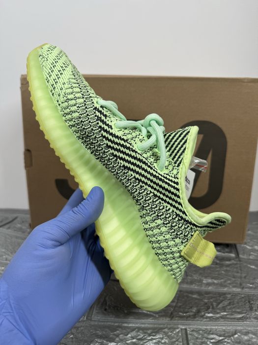 Yeezy 350 v2 Yeezreel Reflective