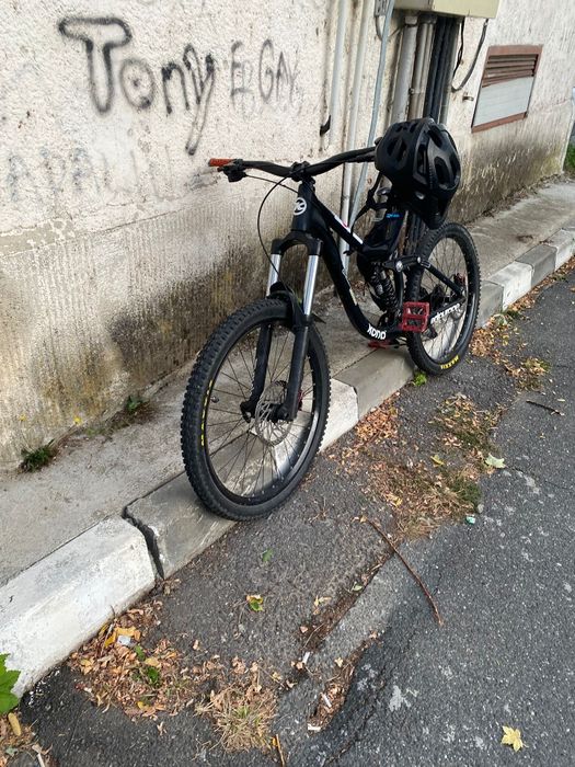 Bicicletă Kona full suspension