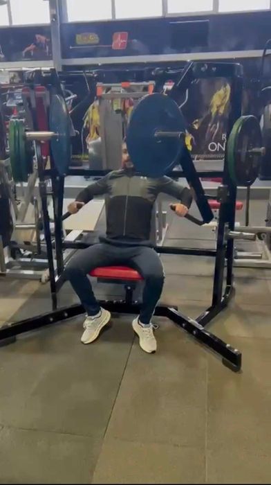 Aparate Fitness Hammer Strength