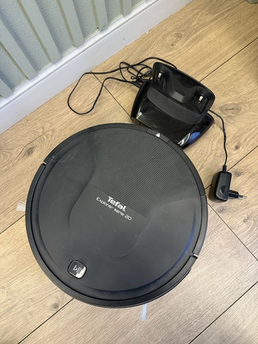 Продам робот-пылесос