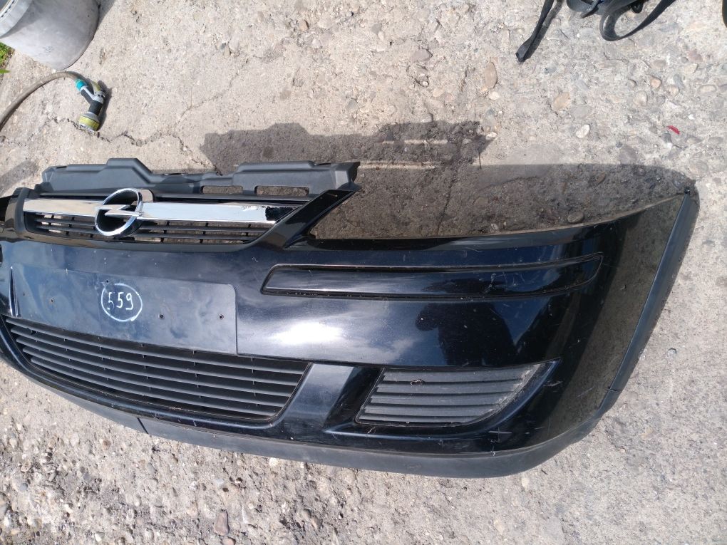 Предна броня  за Opel Corsa C / Combo / Опел Корса Ц