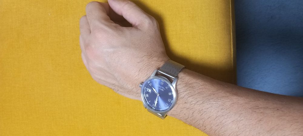 Ceas Invicta modern