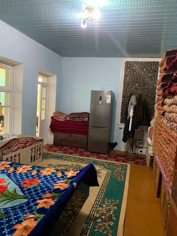 Toshkent viloyati Yangiyo’l tumani X.Tursunqulovda uchastka sotiladi