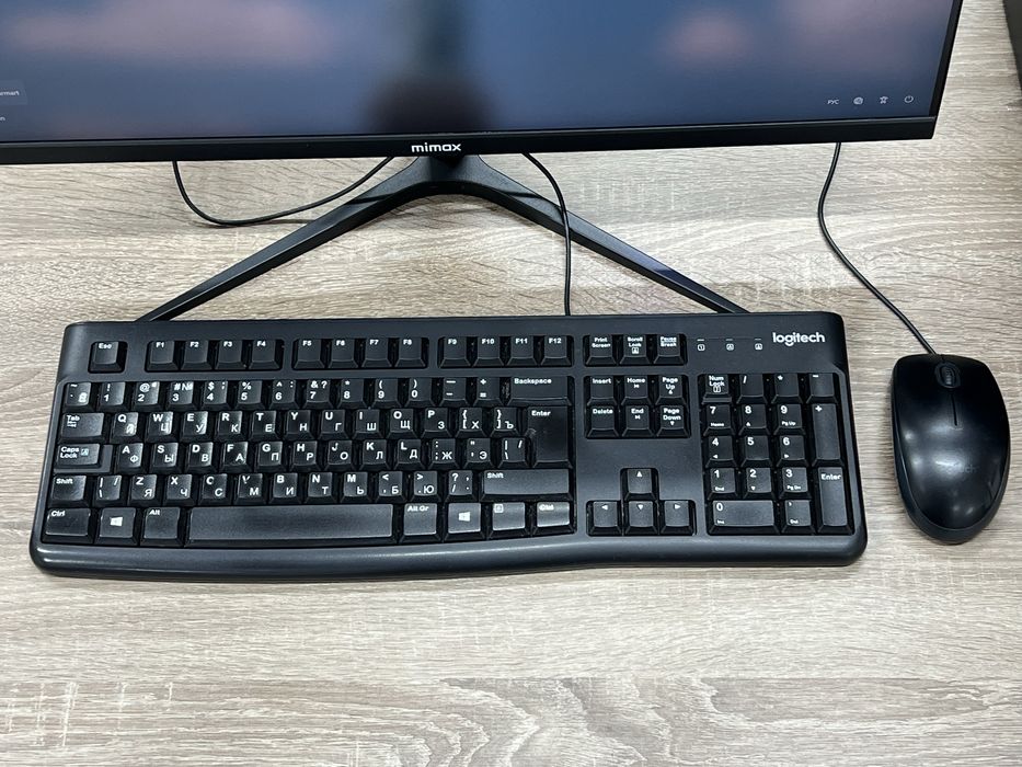 Продам компьютер Corei3, DDR -8b, SSD 250Gb, монитор 24 дюм