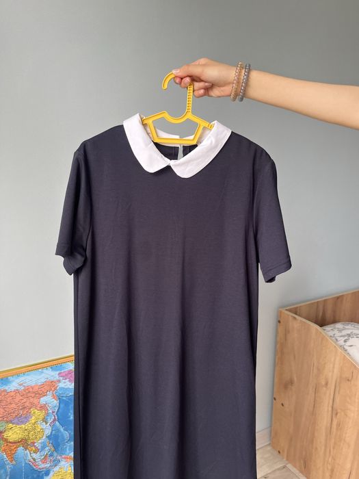 Продам школьную одежду