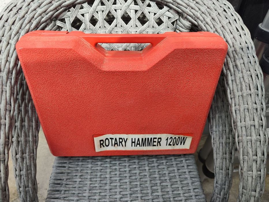 Продам перфоратор новый