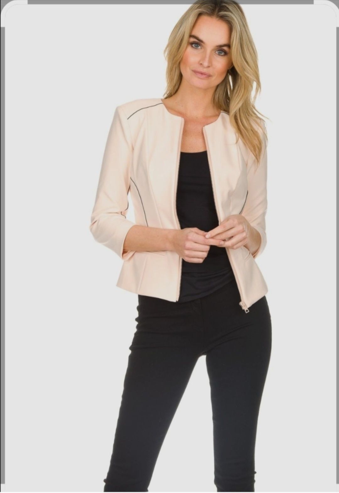 Сака Elisabetta Franchi, размер  s-xs