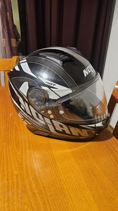 Каска Nolan Canerg