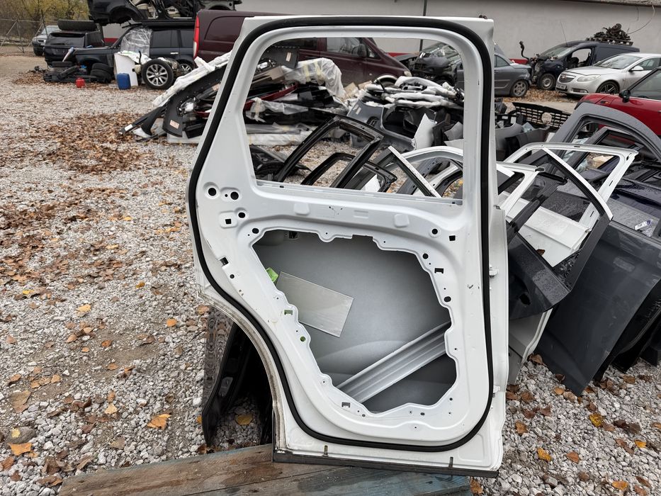 Врата Volvo XC60