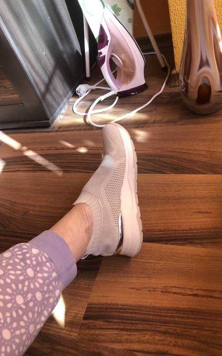 страхотни спортни обувки