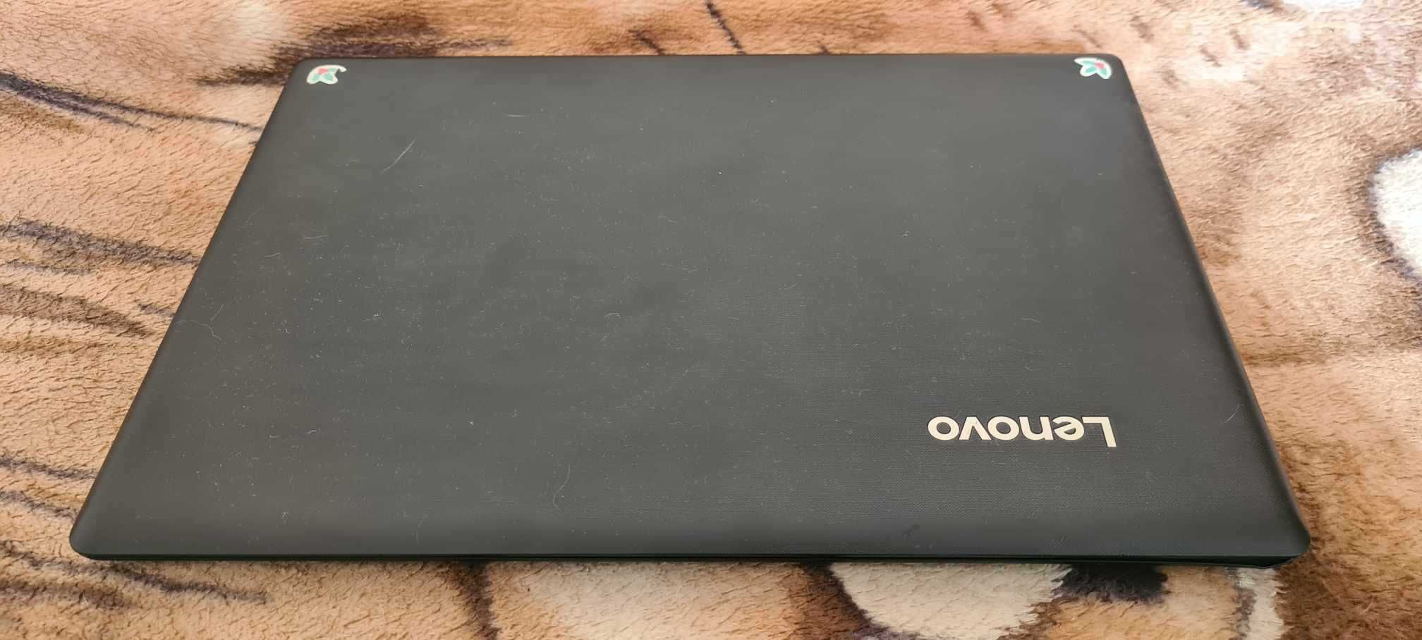 Dezmembrez laptop Lenovo Ideapad 110-15ACL,placa de baza functionala
