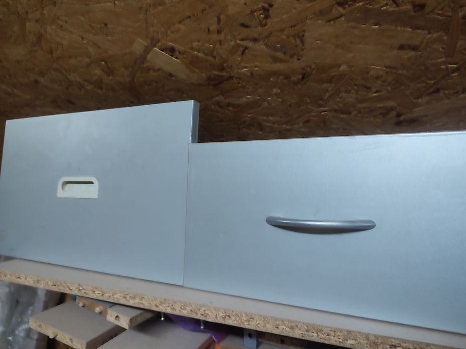 Pat suprapus cu birou