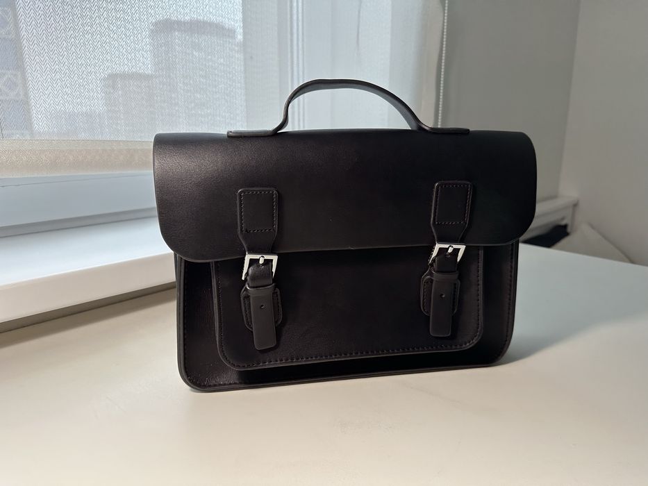 Портфель черный