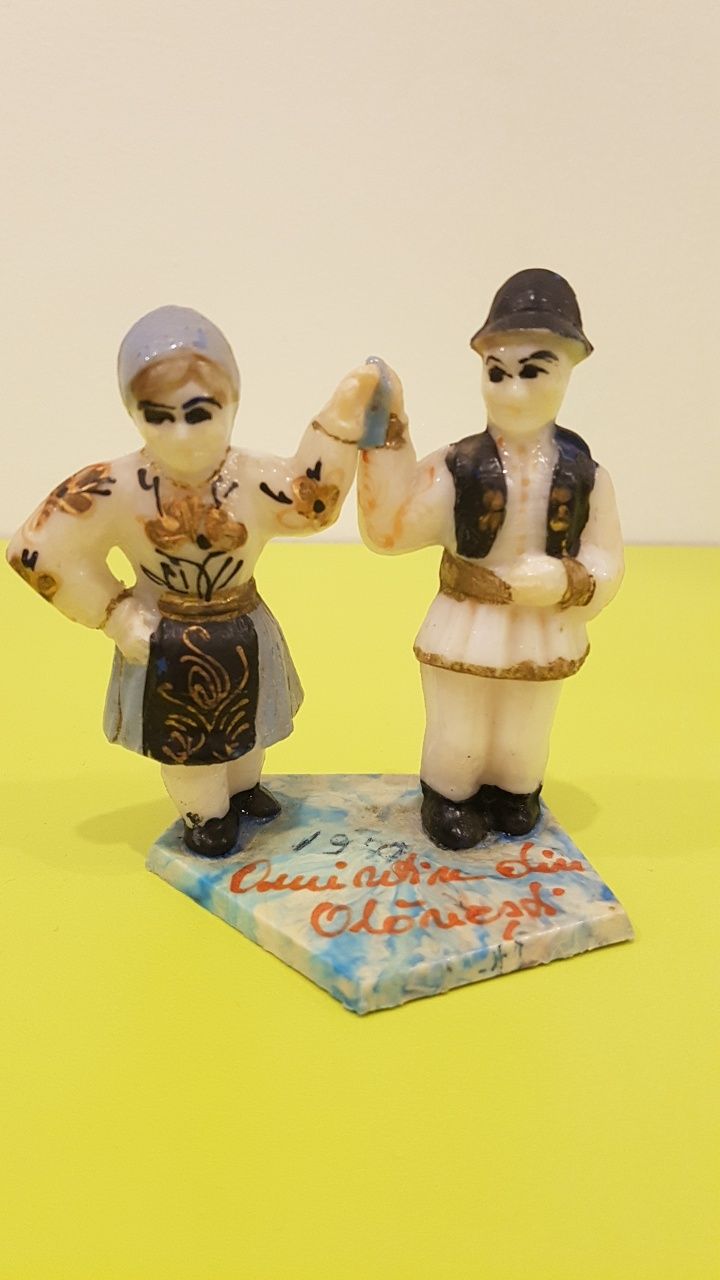 Figurine colecție vintage costume populare