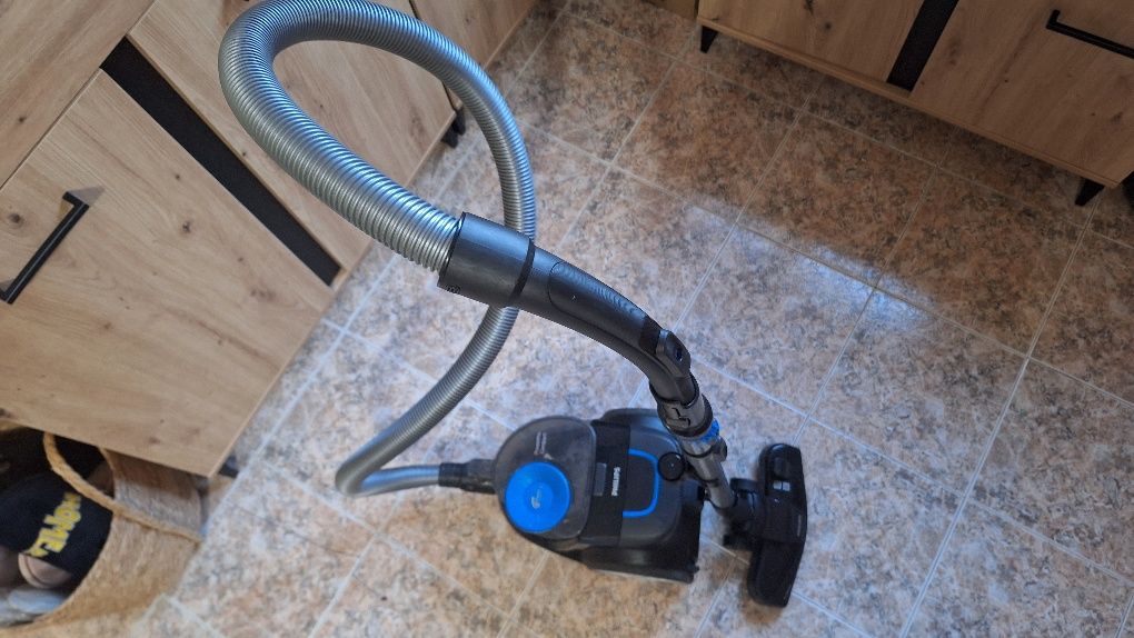 Прахосмукачка PHILIPS
