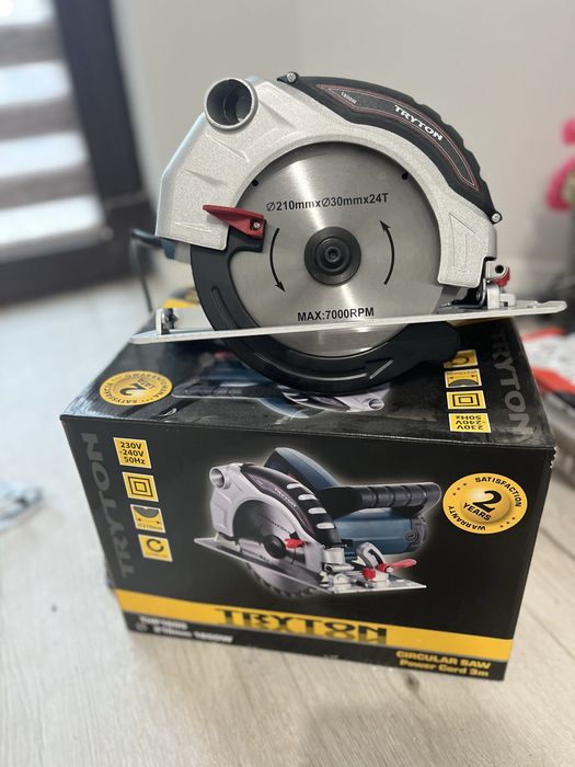 Circular Tryton THO1800