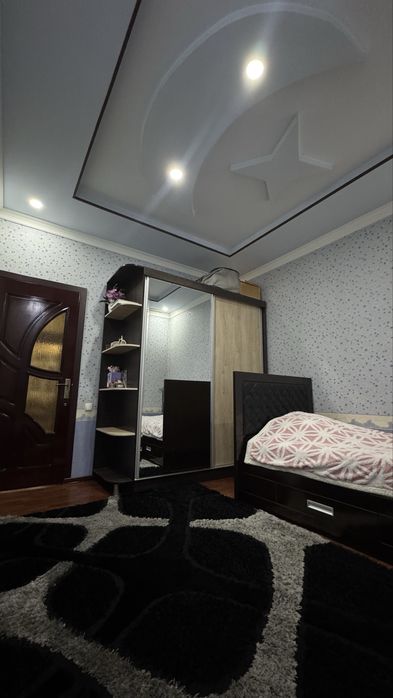 Продам 4х комнатную квартиру