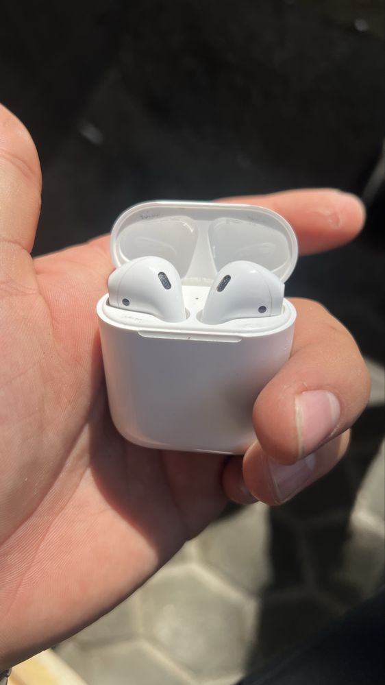 Apple AirPods 2nd