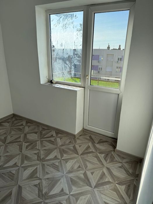 Vand apartament 2 camere