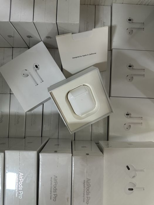 AirPods 2.2 Dubai USA