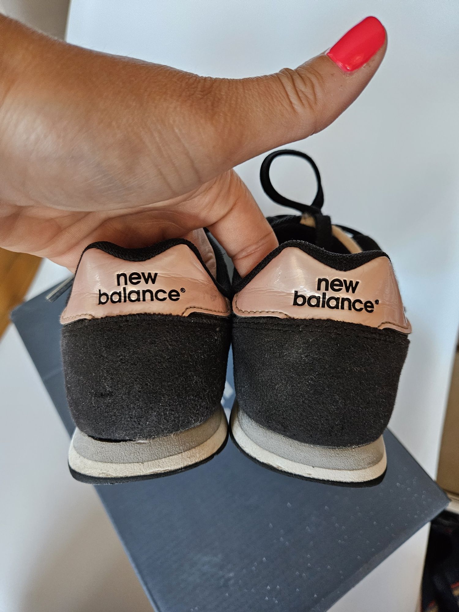 Маратонки New Balance 35 номер